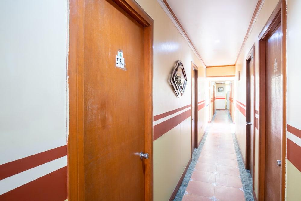 Reddoorz At Maanyag Pension House Mandaue Cebu Extérieur photo