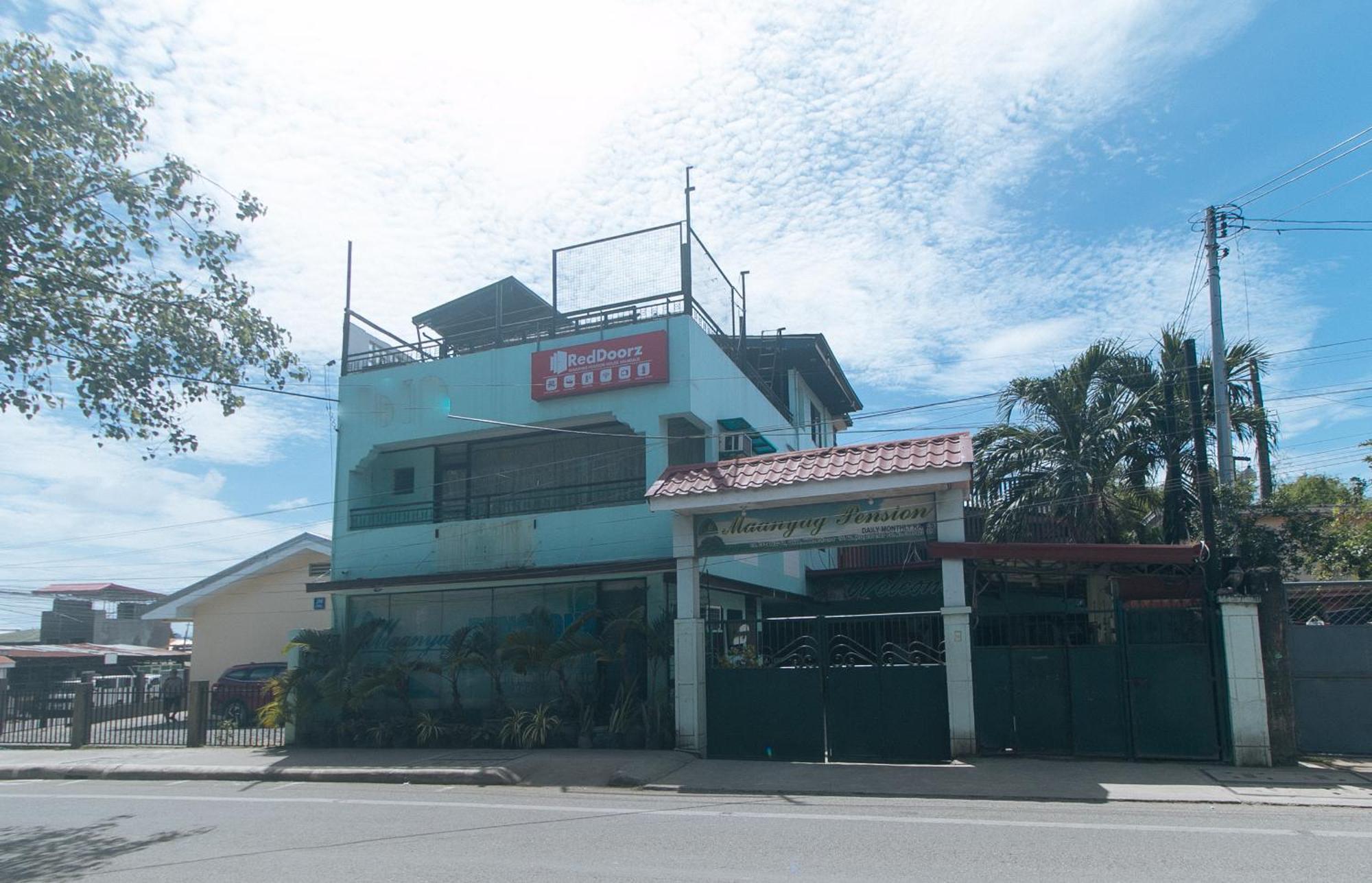 Reddoorz At Maanyag Pension House Mandaue Cebu Extérieur photo